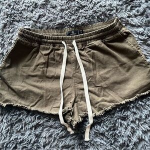 Women’s Volcom Shorts Size S (4/6)